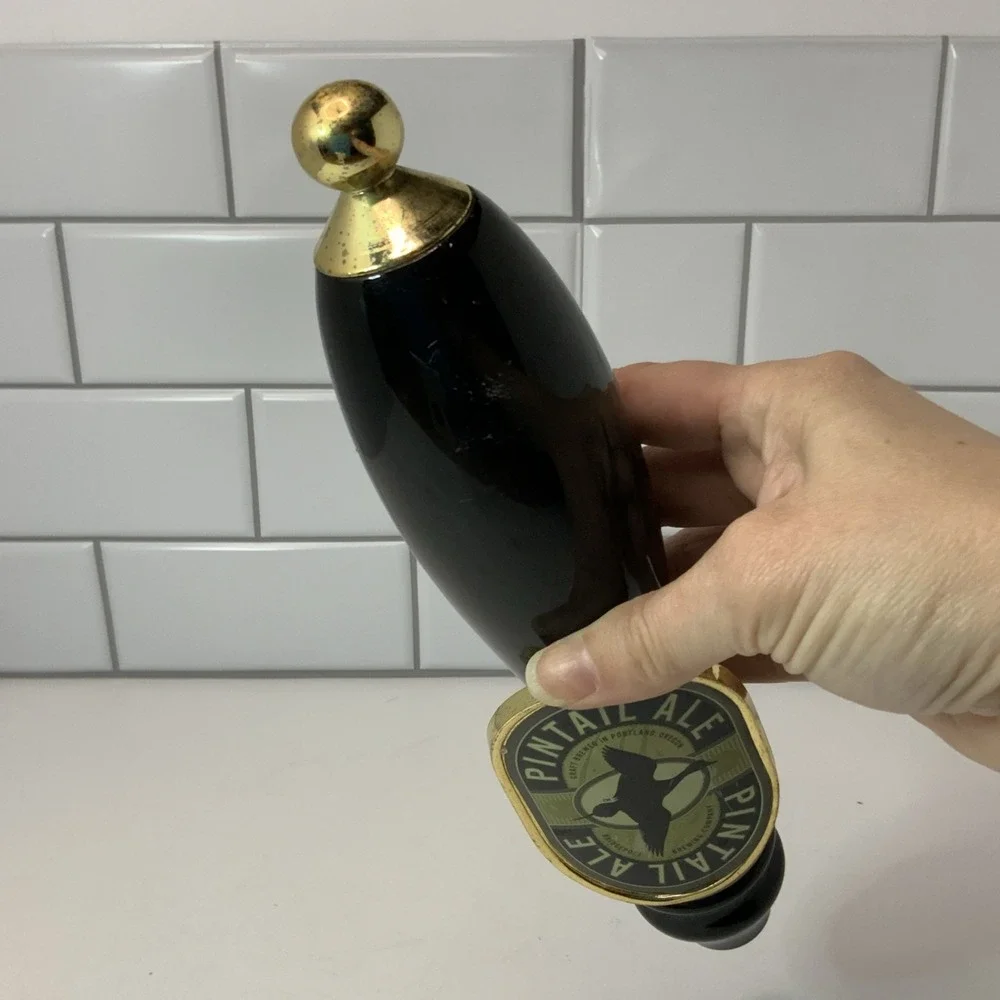 Bridgeport Brewing Company Pintail Ale Beer Tap Handle Black‎ Gold 11in